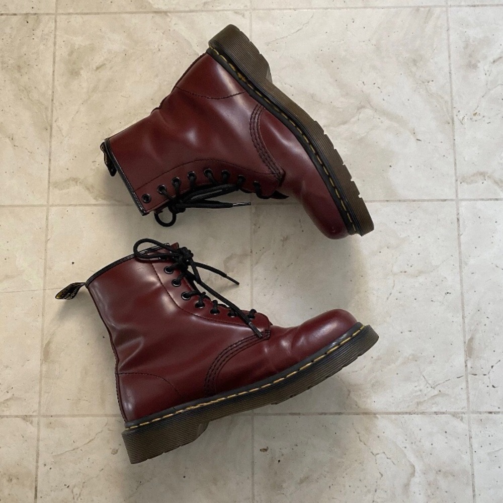 $180 Dr. Martens 1460 8-eye Burgundy Leather Lace-Up Combat Moto Boots Size 6 - Picture 5 of 15